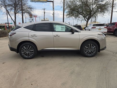 New 2026 Nissan Murano SL image 2