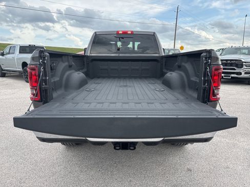 New 2026 RAM 3500 Tradesman image 30