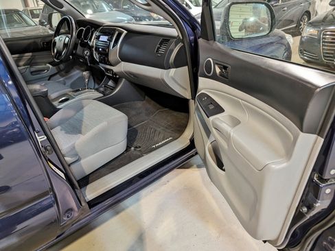Used 2012 Toyota Tacoma 2WD Access Cab image 29