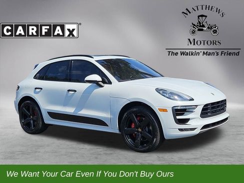 Used 2018 Porsche Macan GTS image 1