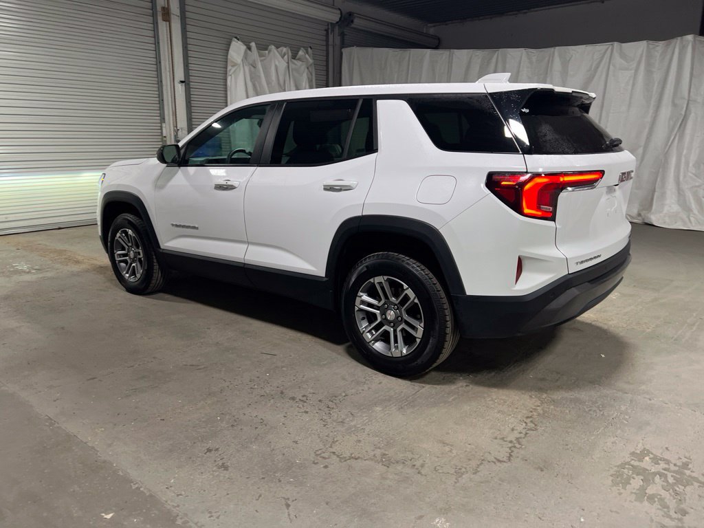 Used 2026 GMC Terrain Elevation FWD image 5