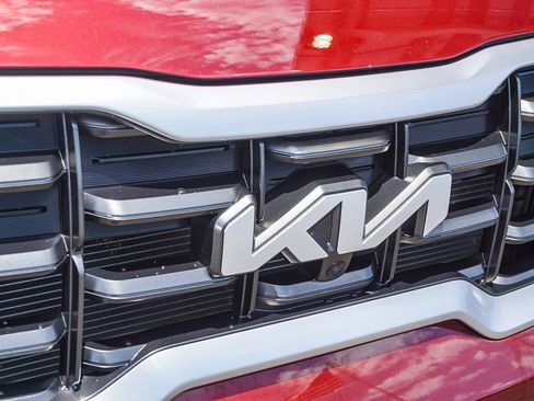 Certified 2023 Kia Telluride SX Prestige AWD/4WD image 12