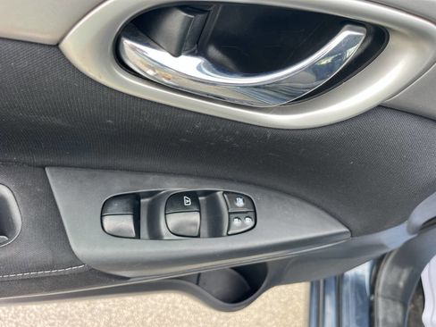 Used 2014 Nissan Sentra SV image 12