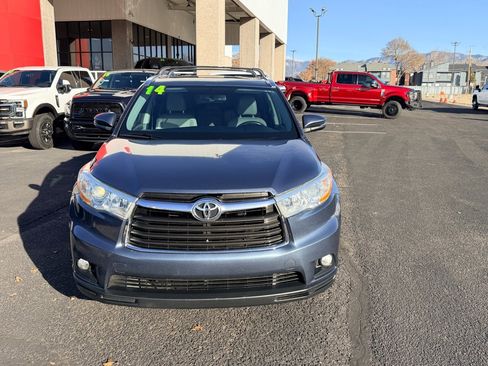 Used 2014 Toyota Highlander XLE image 29