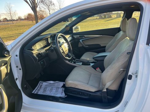 Used 2016 Honda Accord EX image 11