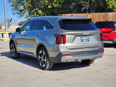 New 2026 Kia Sorento EX image 3