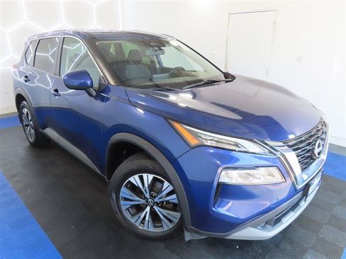 Used 2023 Nissan Rogue SV AWD/4WD image 5