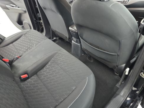 Certified 2021 Nissan Kicks S image 11