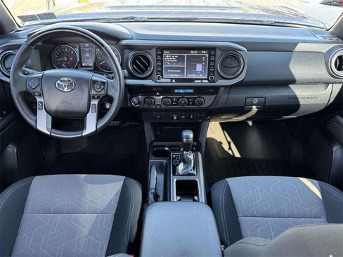 Used 2023 Toyota Tacoma TRD Sport image 2