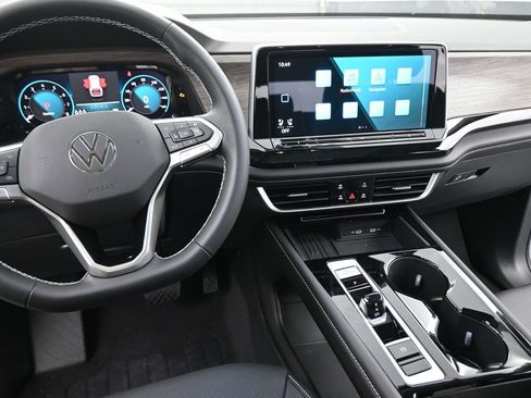 New 2026 Volkswagen Atlas SEL AWD/4WD image 37