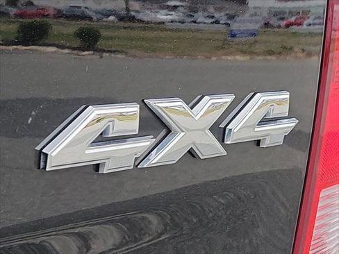 Used 2019 RAM 1500 Express image 29