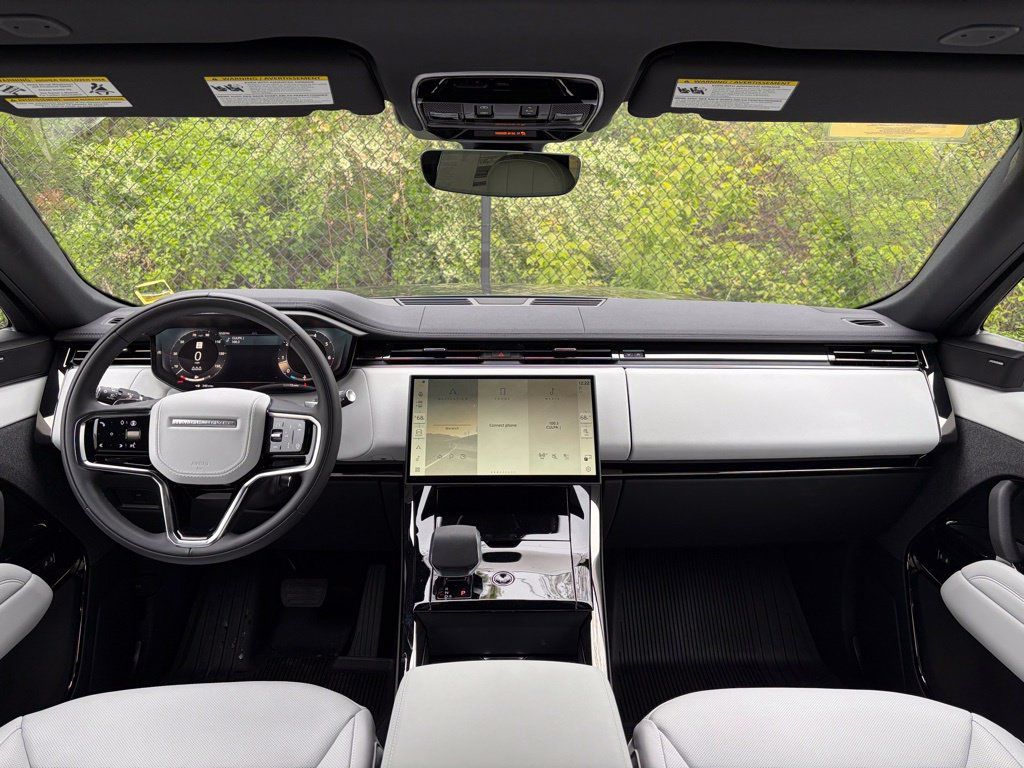 New 2026 Land Rover Range Rover Sport SE AWD/4WD image 18