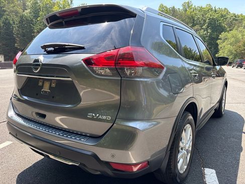 Used 2020 Nissan Rogue SV AWD/4WD image 5