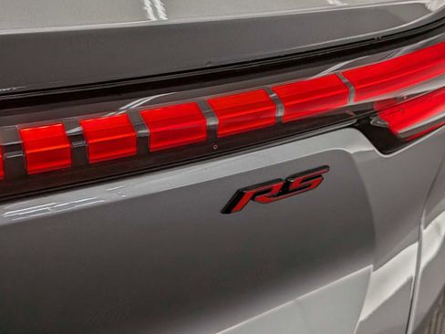 New 2026 Chevrolet Equinox EV RS image 13