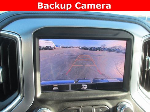 Used 2021 GMC Sierra 1500 SLE w/ X31 Off-Road Package image 13