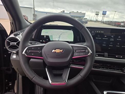 New 2026 Chevrolet Equinox LT image 11