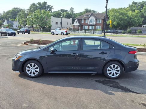 Certified 2026 Toyota Corolla LE FWD image 28