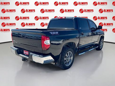 Used 2018 Toyota Tundra SR5 w/ SR5 Upgrade Package AWD/4WD image 5