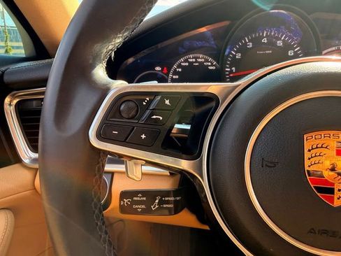 Used 2017 Porsche Panamera 4 AWD/4WD image 11