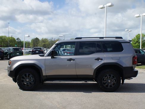 Used 2025 Toyota Land Cruiser AWD/4WD image 13
