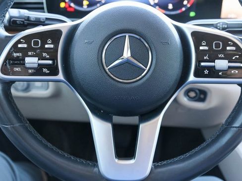 Used 2022 Mercedes-Benz GLE 350 image 28