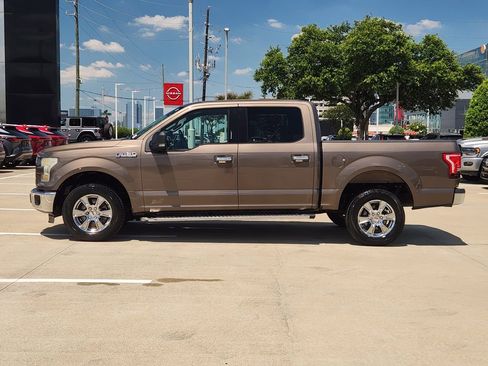 Used 2016 Ford F150 XLT w/ Equipment Group 301A Mid RWD image 4