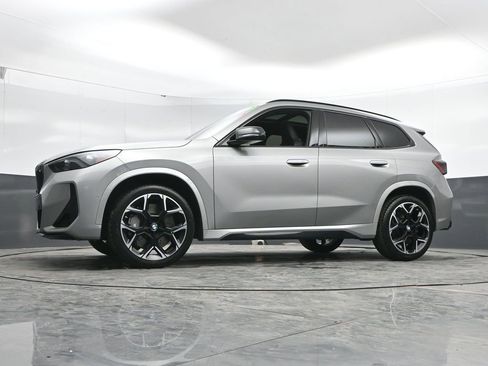 Used 2025 BMW X1 M35i w/ Premium Package image 47