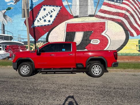 Used 2022 GMC Sierra 2500 SLT AWD/4WD image 3