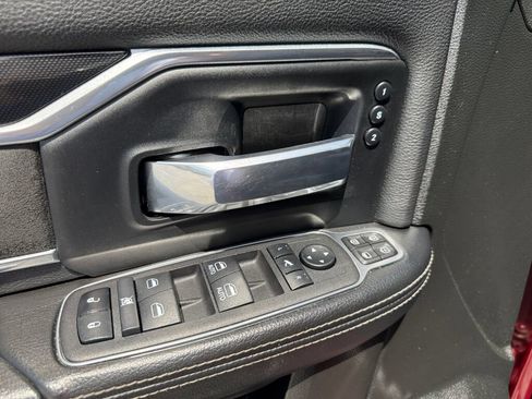 Used 2023 RAM 2500 Laramie w/ Night Edition AWD/4WD image 18