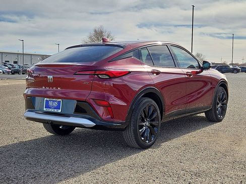 Used 2024 Buick Envista Sport Touring w/ Convenience I Package image 5