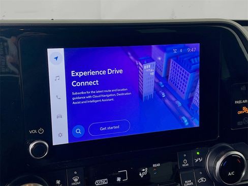 Certified 2024 Toyota Highlander LE image 14