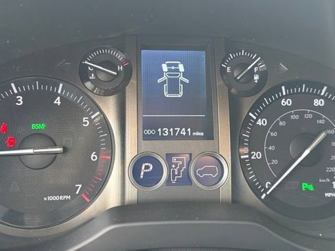 Used 2014 Lexus GX 460 w/ Premium Package AWD/4WD image 4