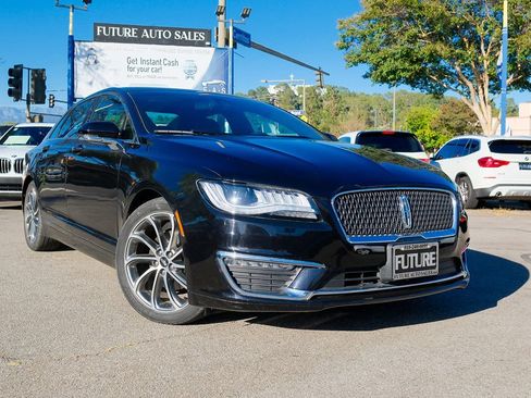 Used 2019 Lincoln MKZ Reserve w/ Reserve Plus Package FWD image 3