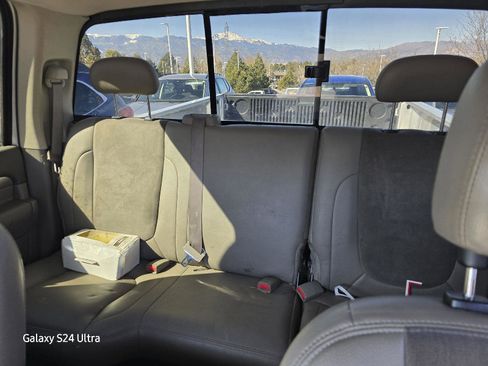 Used 2005 Dodge Ram 2500 Truck SLT image 8