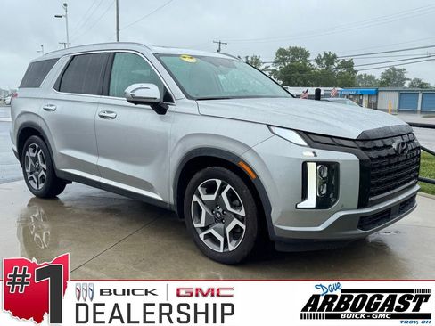 Used 2023 Hyundai Palisade SEL w/ Premium Package AWD/4WD image 1