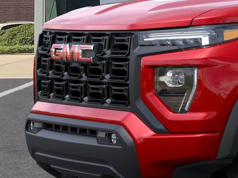New 2026 GMC Canyon Elevation w/ Convenience Package image 37