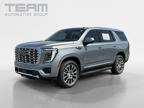 New 2026 GMC Yukon Denali w/ LPO, Floor Liner Package image 3