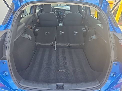 Used 2024 Nissan Kicks SR FWD image 30