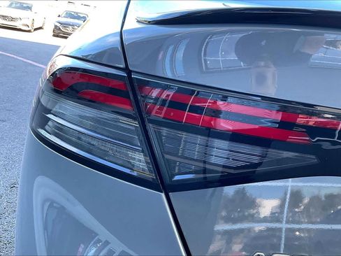 Used 2025 Honda Accord Sport image 27