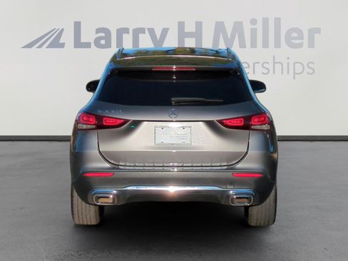 Used 2023 Mercedes-Benz GLA 250 image 4