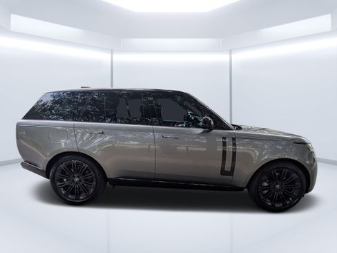 Used 2023 Land Rover Range Rover SE AWD/4WD image 33