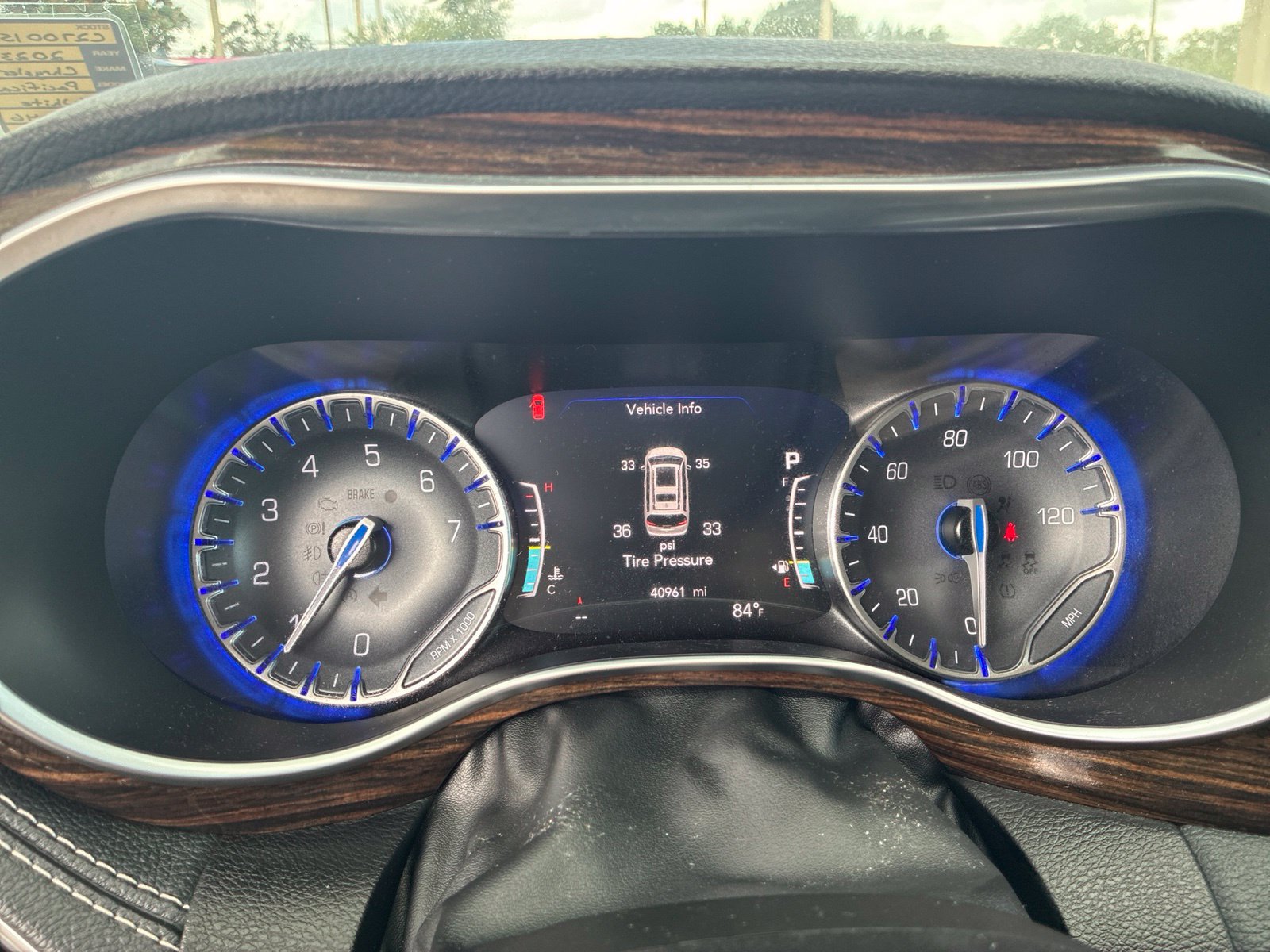 Certified 2023 Chrysler Pacifica Limited AWD/4WD image 27