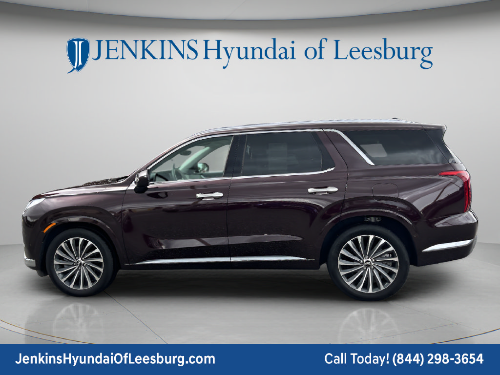 Certified 2024 Hyundai Palisade Calligraphy FWD image 9