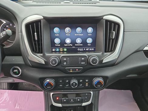 Used 2023 GMC Terrain SLT image 14