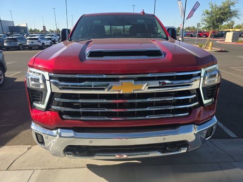 Used 2024 Chevrolet Silverado 2500 LTZ w/ LTZ Premium Package AWD/4WD image 5