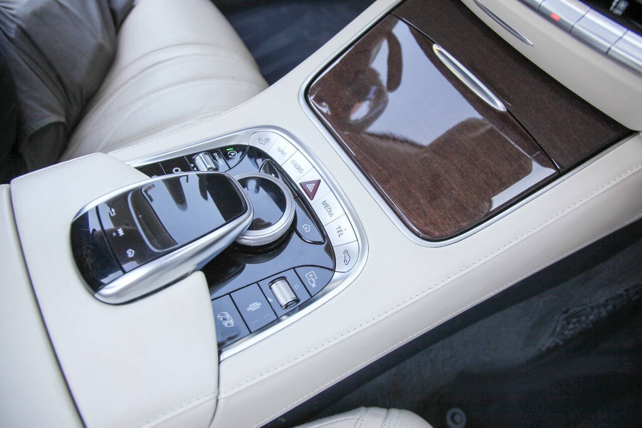 Used 2019 Mercedes-Benz S 63 AMG 4MATIC Cabriolet image 41