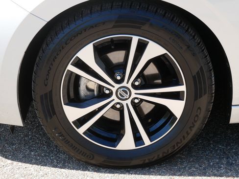 Certified 2023 Nissan Sentra SV w/ Trunk Package FWD image 15
