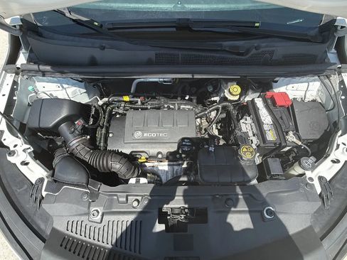 Used 2020 Buick Encore Preferred FWD image 16