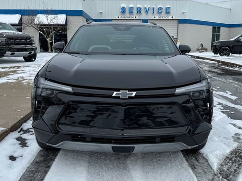 Used 2025 Chevrolet Blazer EV LT image 29