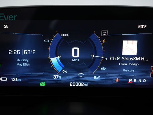 Used 2024 Chevrolet Blazer EV RS RWD image 7